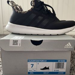 Adidas Cloudfoam Pure 2.0 Woman’s Size 7