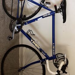 Trek 1000