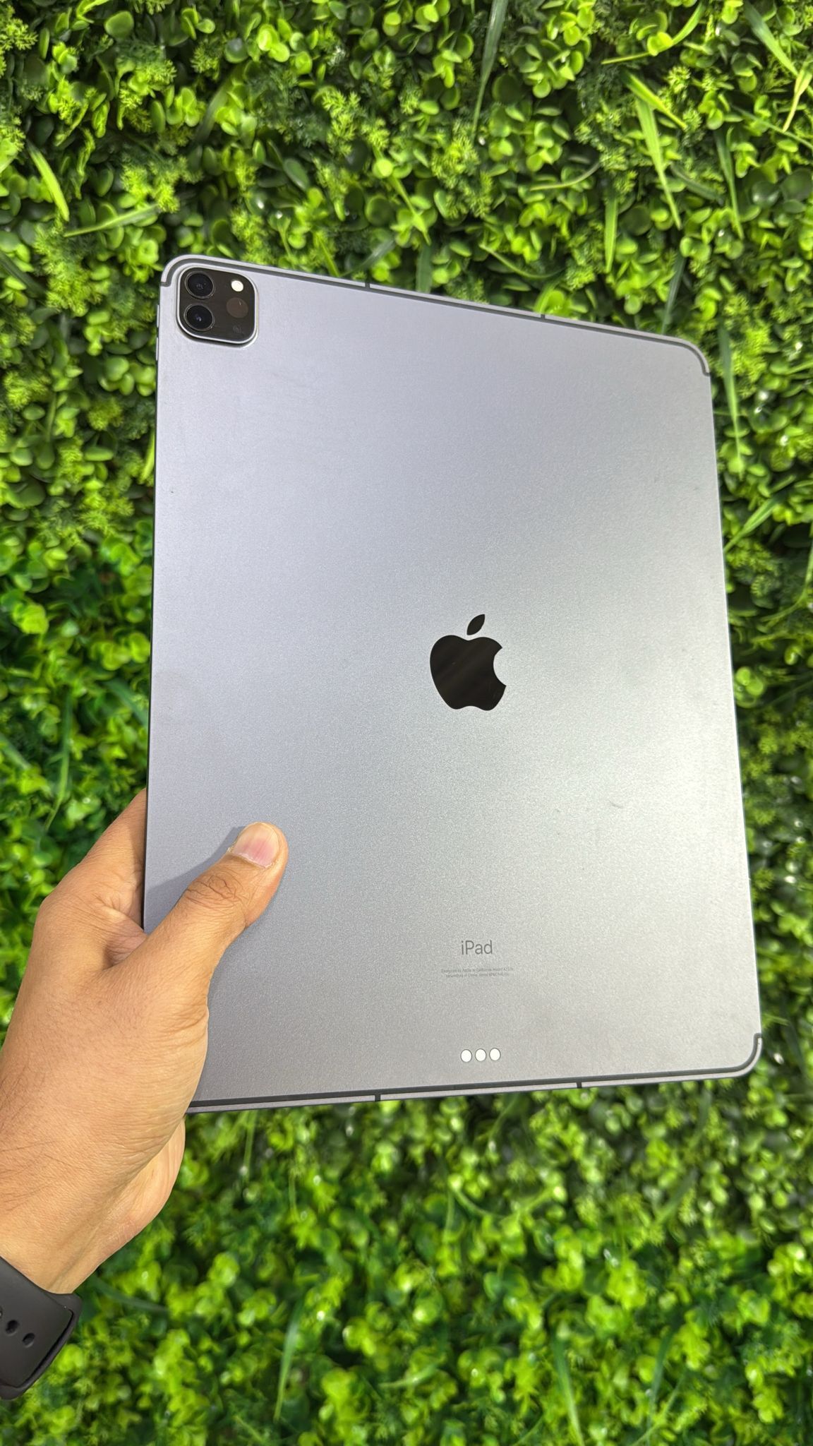 iPad Pro 12.9 5th Generation 128gb WiFi + Cellular
