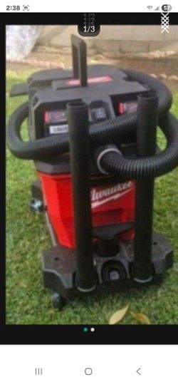 9 Gallons Wet And Dry Milwaukee Vac M18