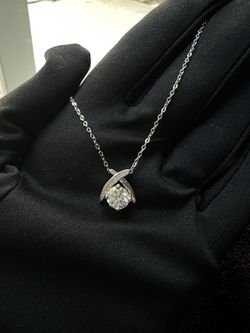 New Moissanite 10H10A Pendant Necklace 1CT,18K White Gold Plated Sterling Silver