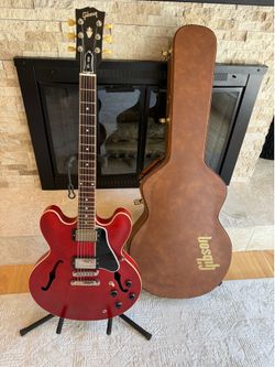 Gibson ES335