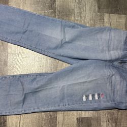 Brand New Genuine Women’s Levi Pants