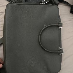 Authentic LV Shoulder Bag for Sale in West Linn, OR - OfferUp
