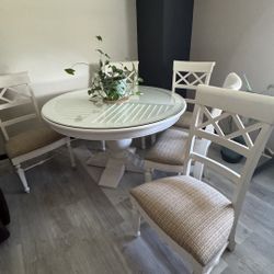 Dining/ Armchair Plus Gift 750