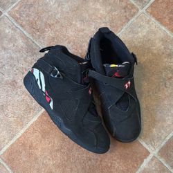 Jordan 8 Playoffs (2013) Size 2y Used