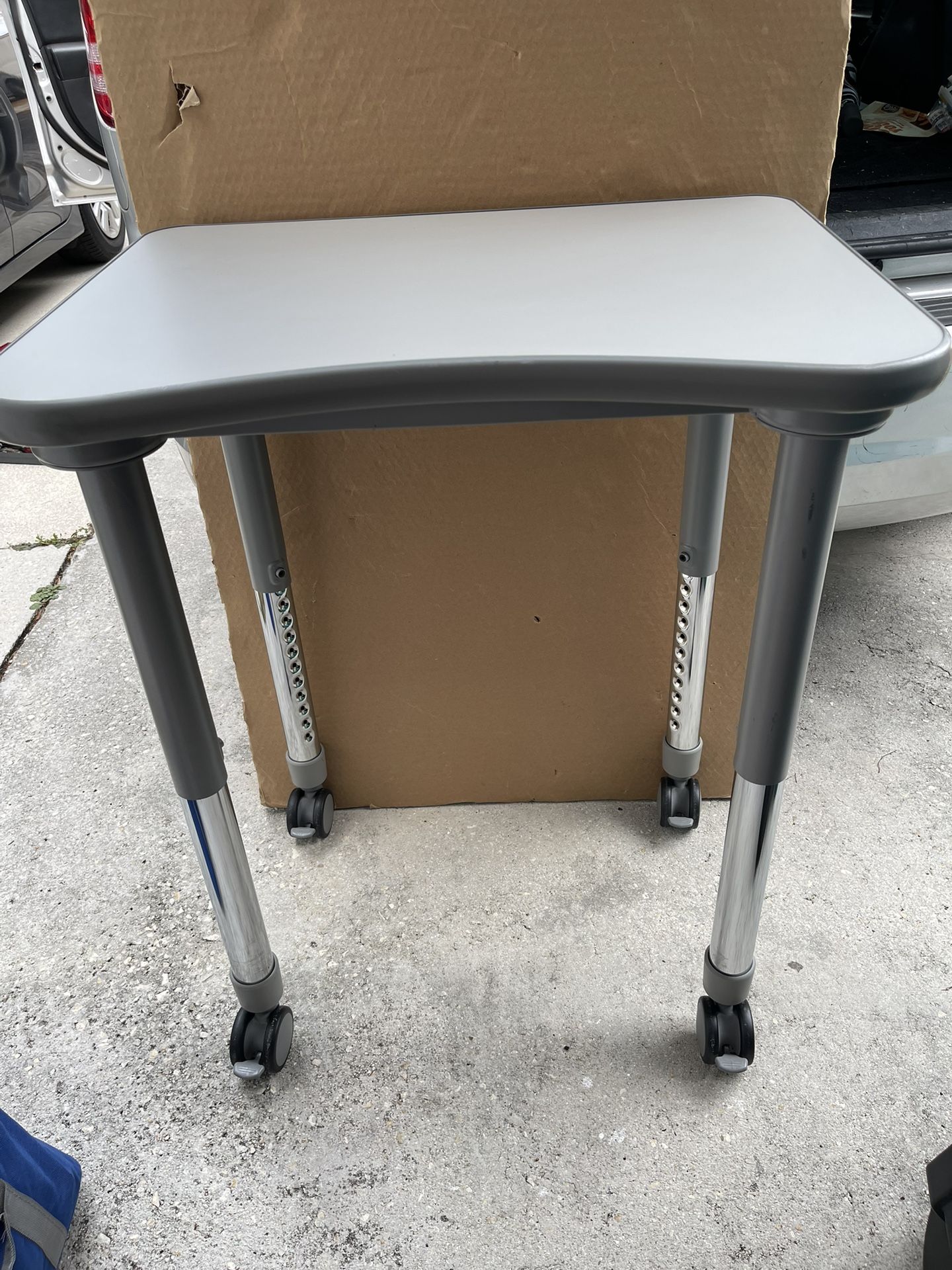 Lakeshore Flex-space Table 28"W x 21"D. Adjusts from 23" to 34"H $40 Firm On Price