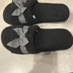 New Slippers And Sandals (7-8)