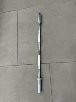 EZ Curl Bar🔥 Vesta Fitness