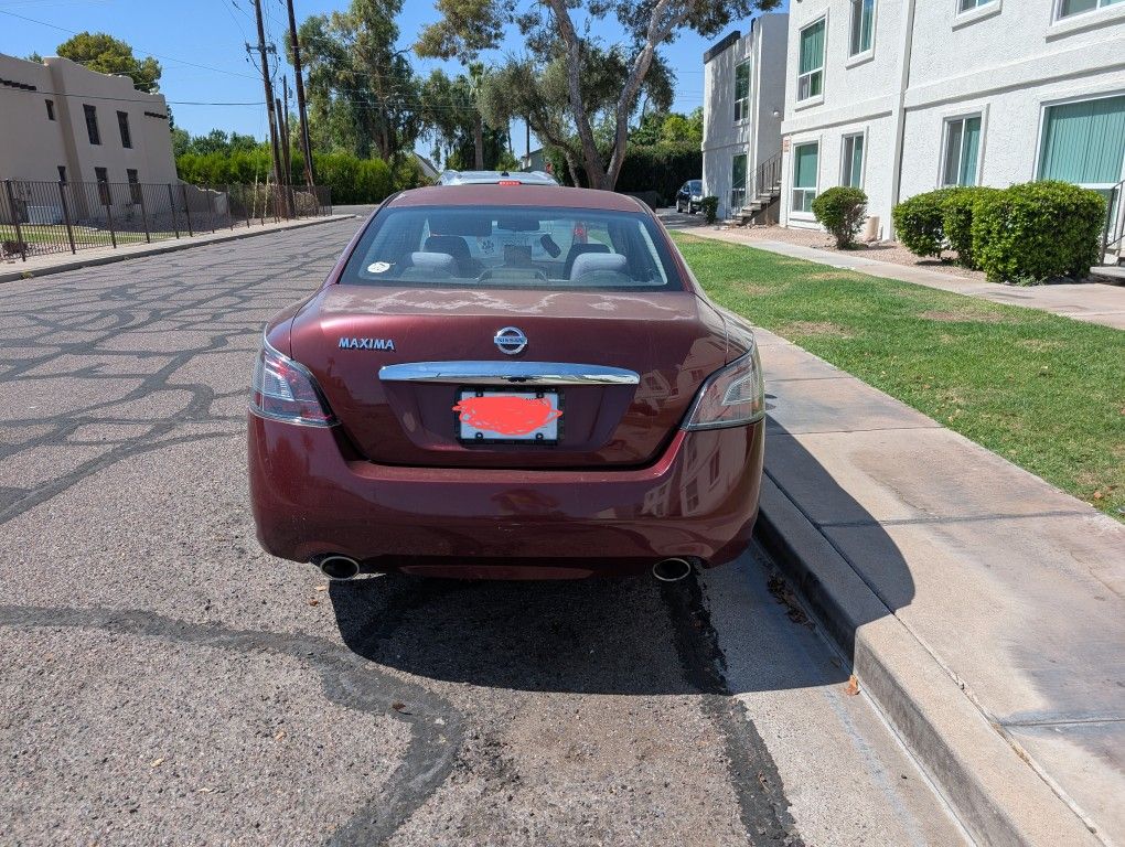 2012 Nissan Maxima