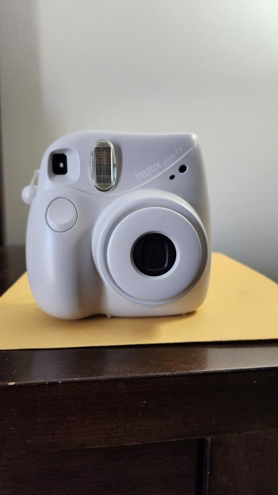 fuji film instax mini 7+