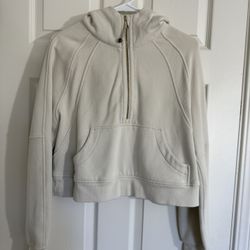 Lululemon women’s white scuba oversized half zip hoodie