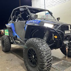 Polaris Razor 1000