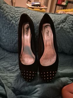 Size 10 woman's heels