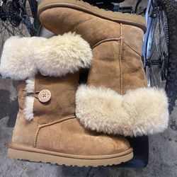 Almost New Ugg 