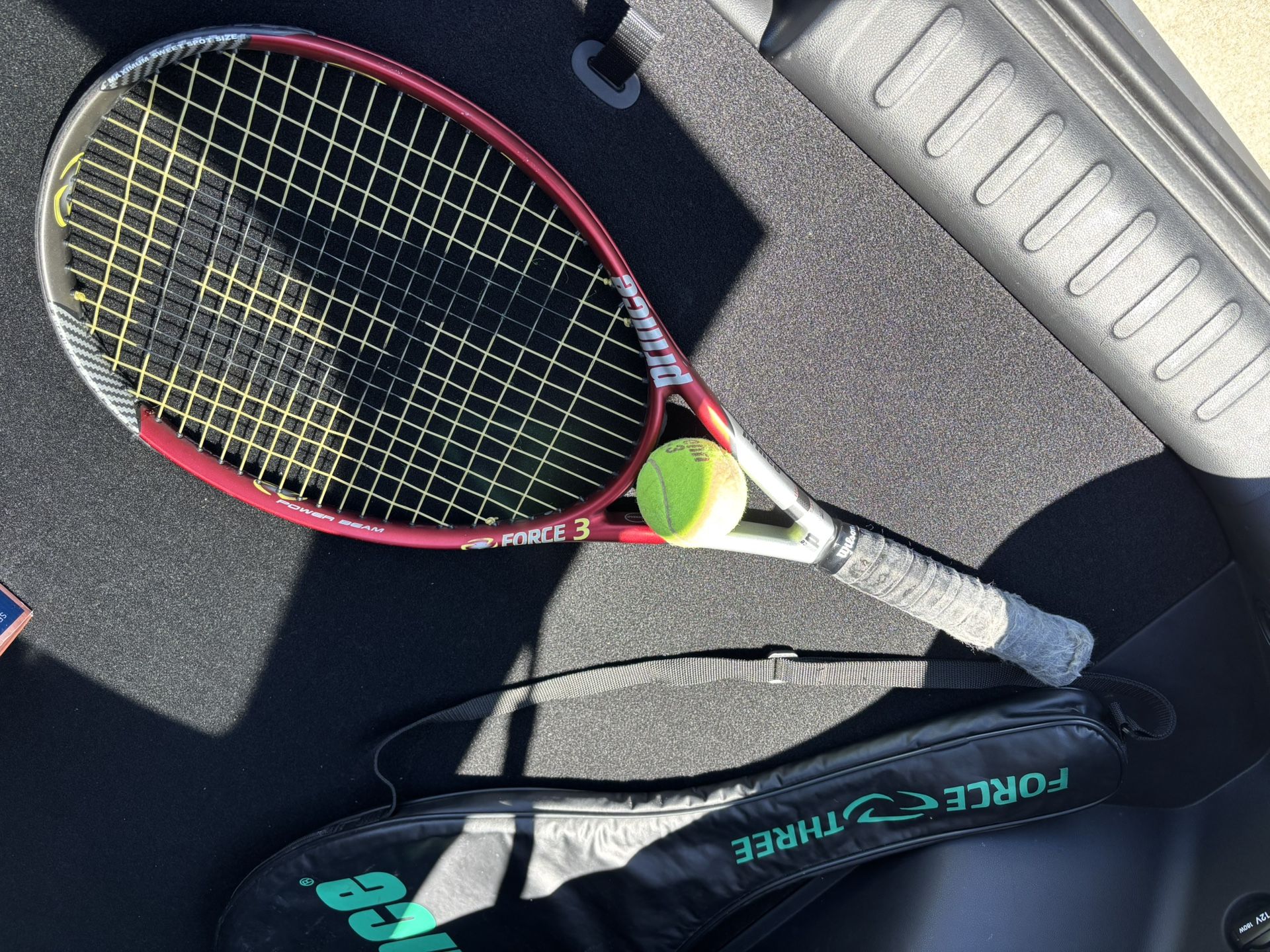 Tennis Racket