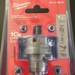 1 1/4” Milwaukee One - Piece Carbide Hole Cutter
