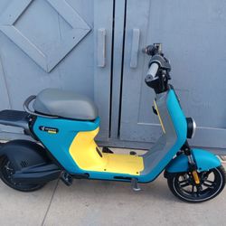 E Bike.      Segway Moped.       C80 