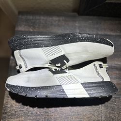 HEYDUDE Men's Sirocco M Sport Mode - White/Black SIZE 9 US