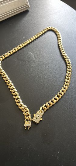 🔥 Premium Gold-Plated Cuban Link Chain 🔥