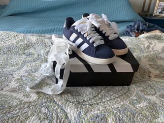 Women’s shoes 7.5