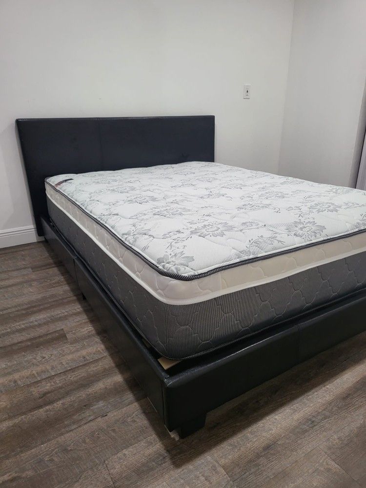 🆕️ NEW QUEEN-SIZE PILLOW TOP MATTRESS AND BOX SPRING ⚠️ Bed Frame Sold Separately 
