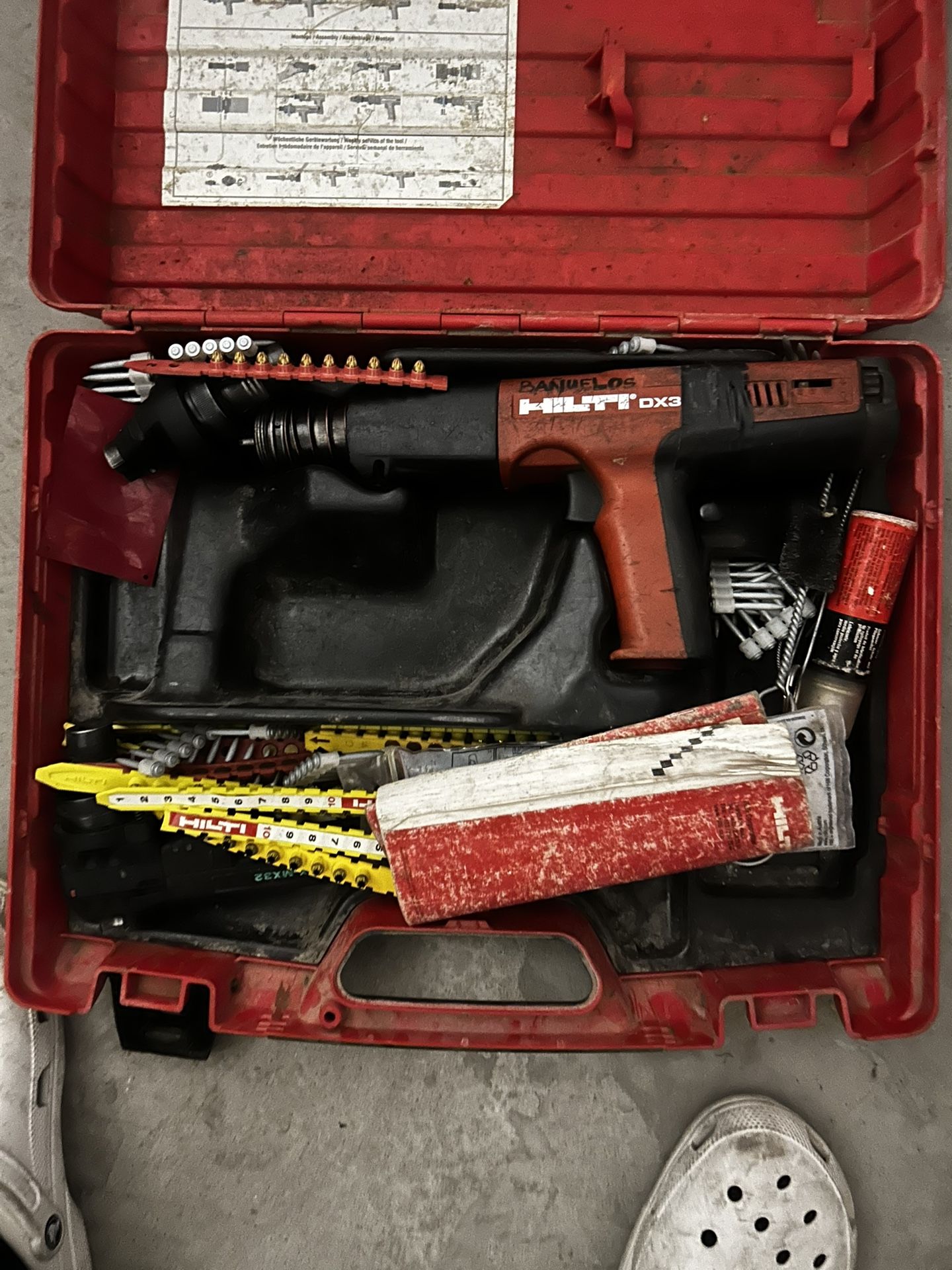 Hilti Shotgun