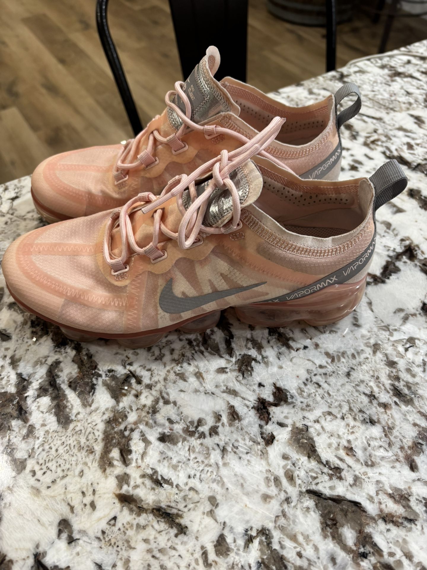 Nike Air Vapor Max 2019 Size 8