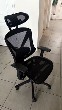Ergonomic chair
