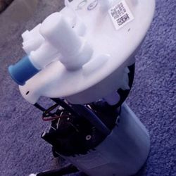 Brand new OEM GM Fuel Pump Assembly