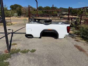 GMC sierra lomg bed