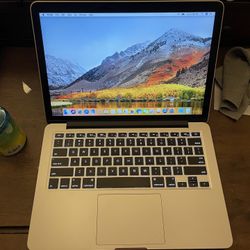 MacBook Pro 13in I5 2015 Used Good condition