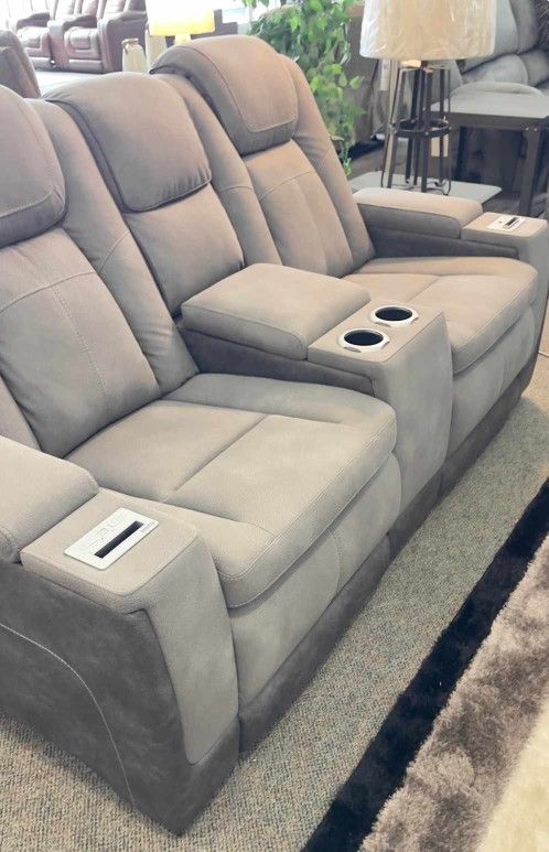 [OM] 🟪 Only $45 initial then take it home 🏡 Brand New Next Gen Durapella Power Reclining Loveseat