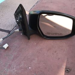 2013-2018 NISSAN SENTRA RIGHT MIRROR 