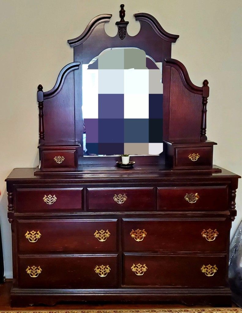 Vintage Style Dark Brown Wood Dressing Table.
