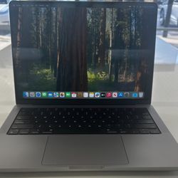 Apple MacBook Pro M2 Pro 2023 – Excellent Condition