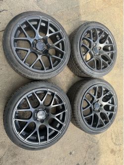Staggered 5x4.5 AMR (front 18x9) (rear 18x10) tires continental extreme contact