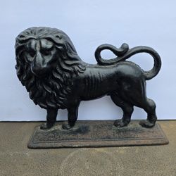 Antique Cast Iron Metal Lion Door Stop