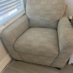 Comfortable Chair / Couch