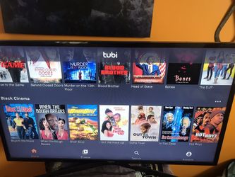 ROKU TV BOX FoR MOVIES AND 1000 channels. ((Hablo español))