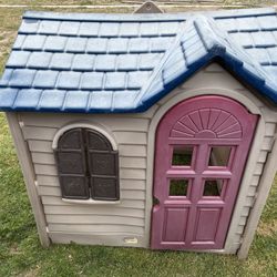 Kids Playhouse 