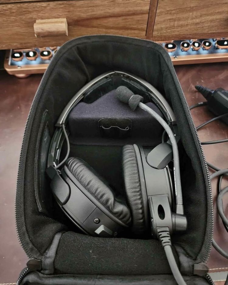Bose A20 Aviation Headset