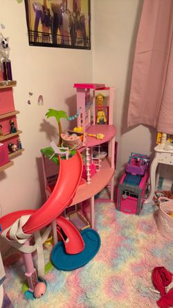Barbie dream house