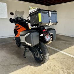 2023 KTM 1290 Super Adventure S – 12,900 Miles – $11,900 – Clean Title