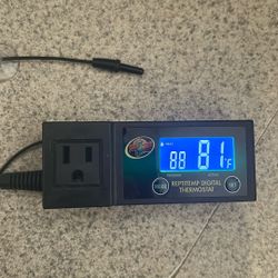 Zoomed Reptistat Single Port Thermostat