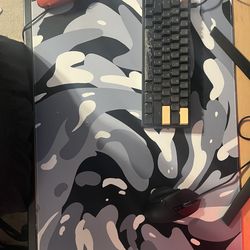 Mousepad,Keyboard,Mouse