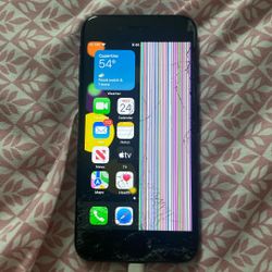 iPhone 7 [Broken Screen]