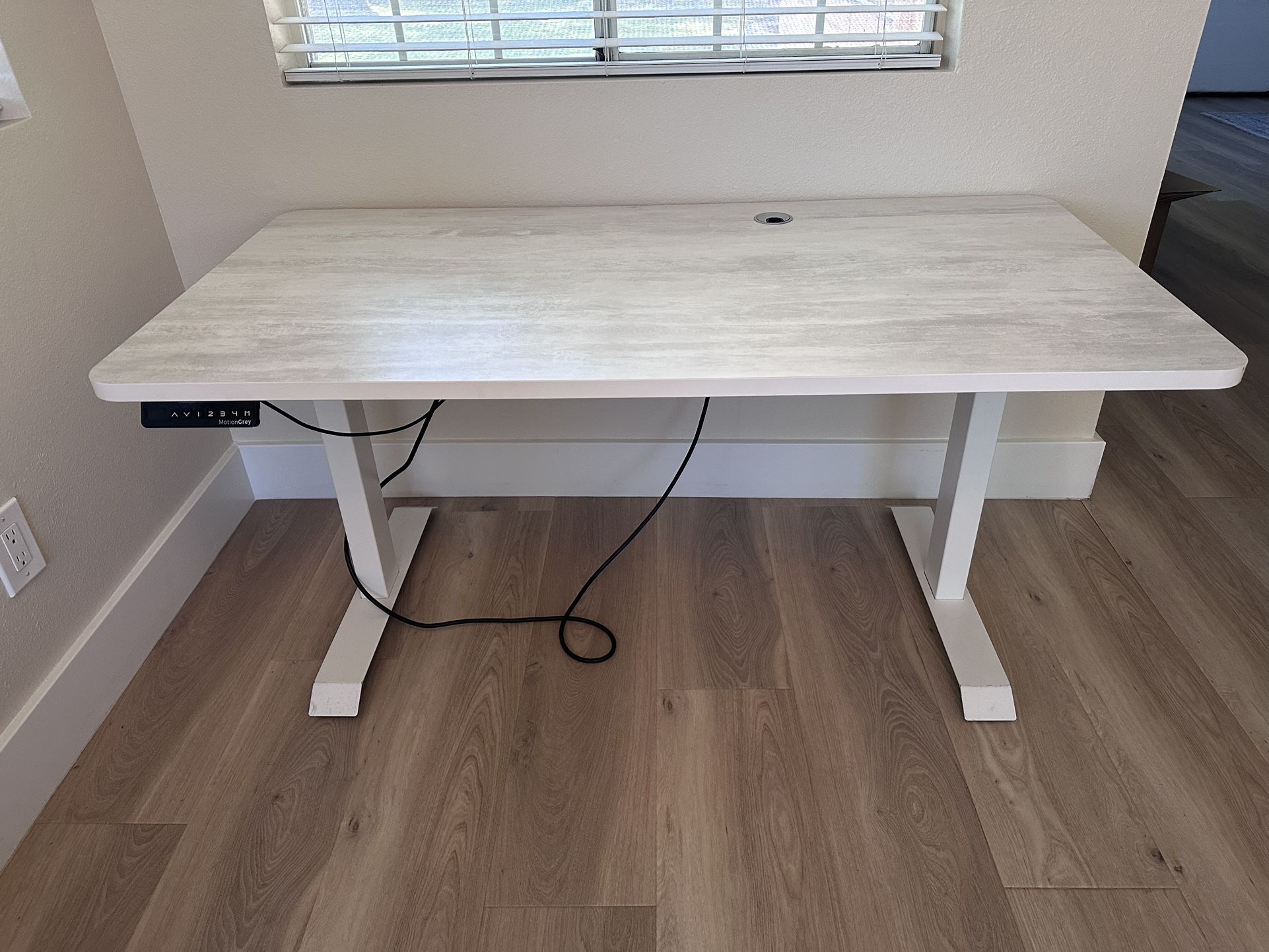 Motion Grey Standing Desk 55”x28”
