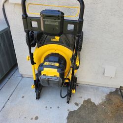 Dewalt 20v Push Lawn Mower