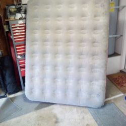 Air Mattress 